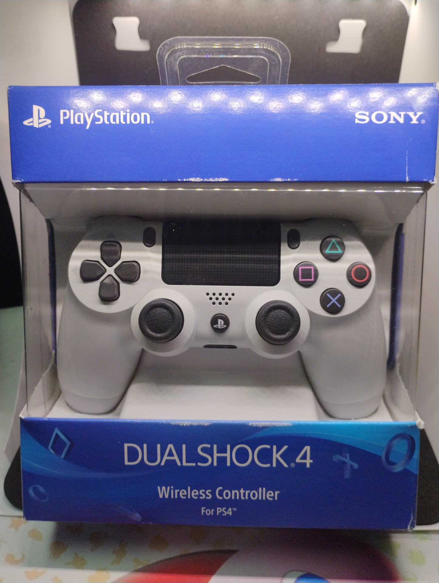 Playstation 4 Controller (White)