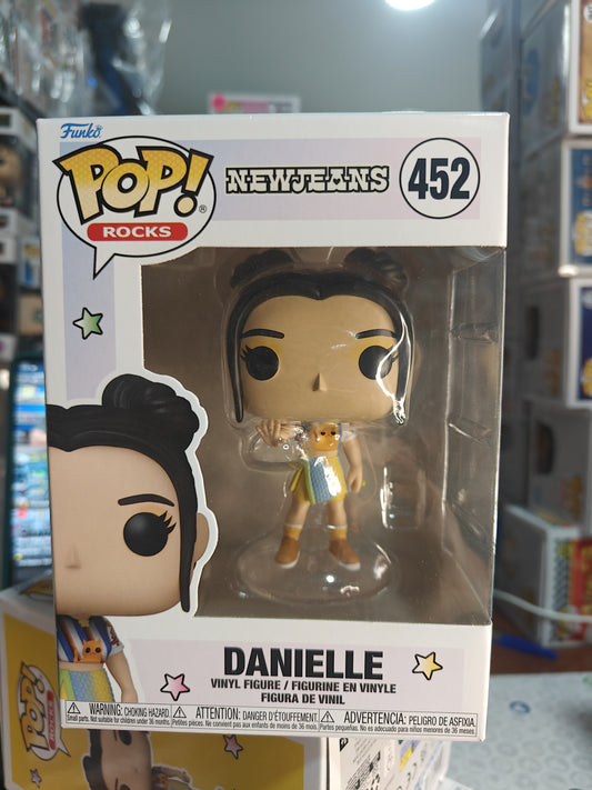 Danielle 452