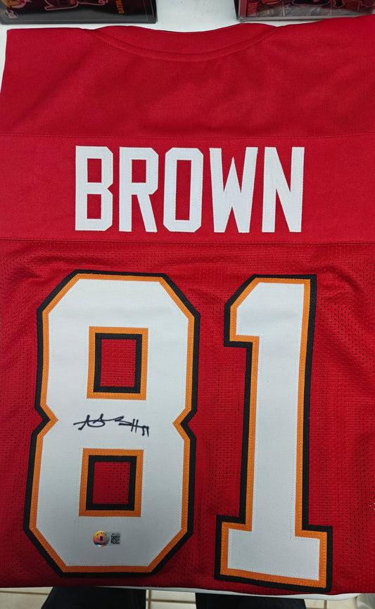 Antonio Brown- Autographed Tampa Bay Buccaneers Authentic Jersey - Beckett Certified